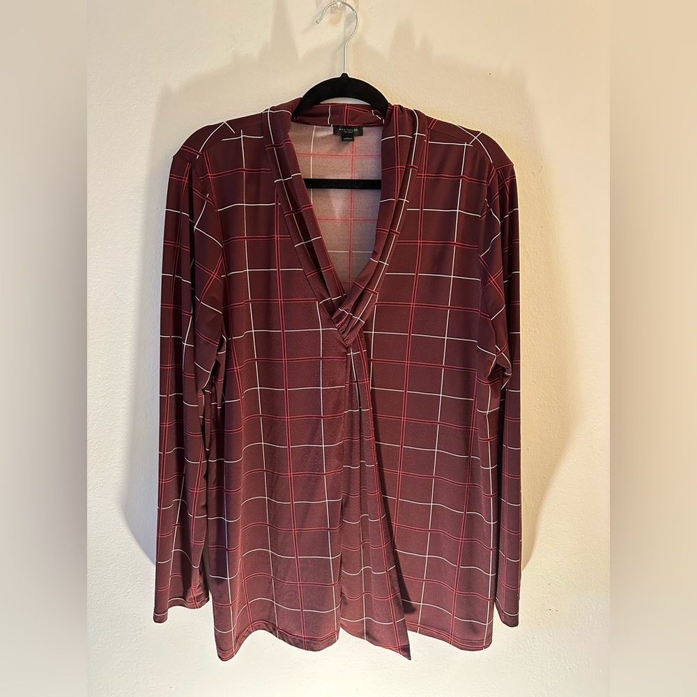 NWOT Ann Taylor Long Sleeve Blouse